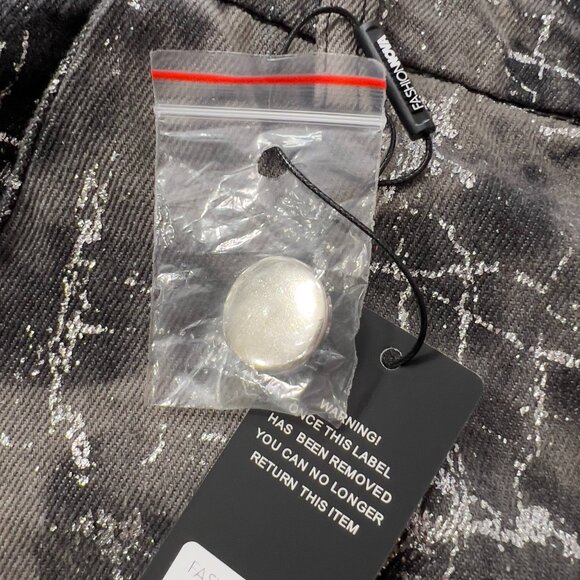 Fashion Nova Eye of the Storm Cargo Pants Black Metallic Paint Splatter Print L - Picture 14 of 16